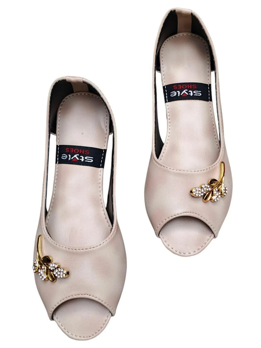 Women’s Semi-Formal Synthetic Leather Sandals – Elegant & Comfortable Footwear ShopiRivo