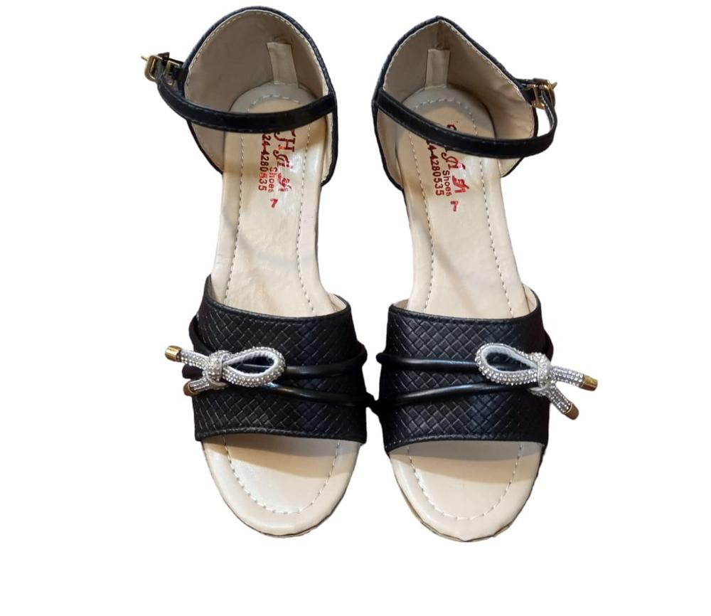 Black Sandals for Women – Stylish & Comfortable Ladies Footwear ShopiRivo